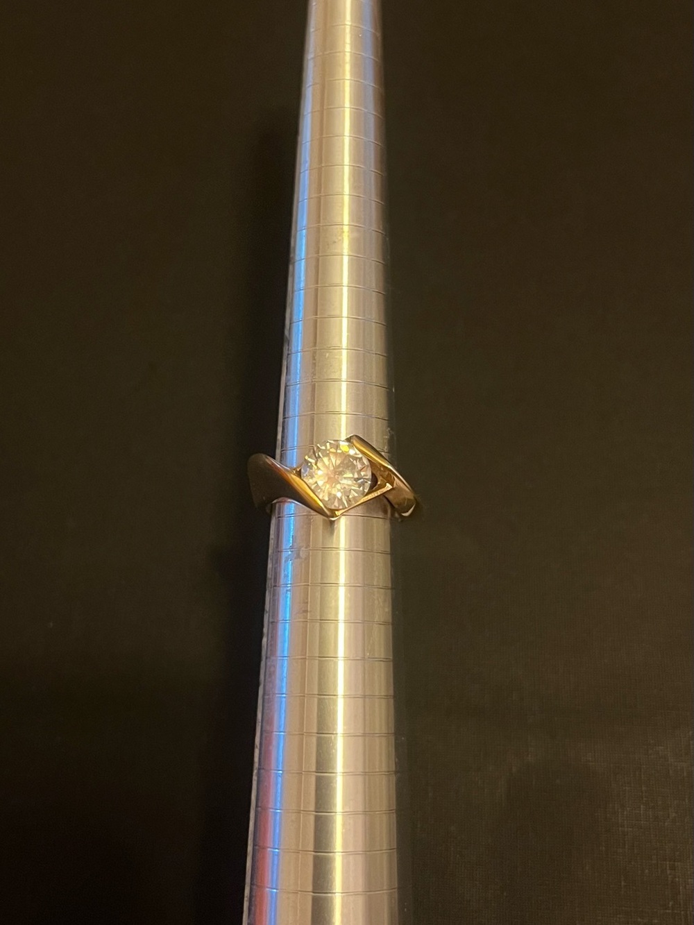 John Medeiros Gold Twisted Solitaire Ring size 8.75